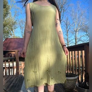 SOLD linen midi dress 💚🪷